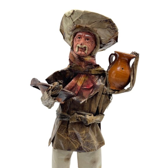 Vintage Mexican Paper Mache Folk Art Figure Of Man With Pottery On Wooden Base - Picture 13 of 16